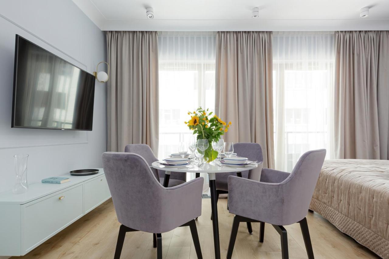 Centrum Pawia 51 By Renters Prestige * Warschau